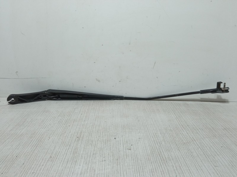 Recambio de brazo limpia delantero derecho para volkswagen golf v (1k1) 1.9 tdi referencia OEM IAM   