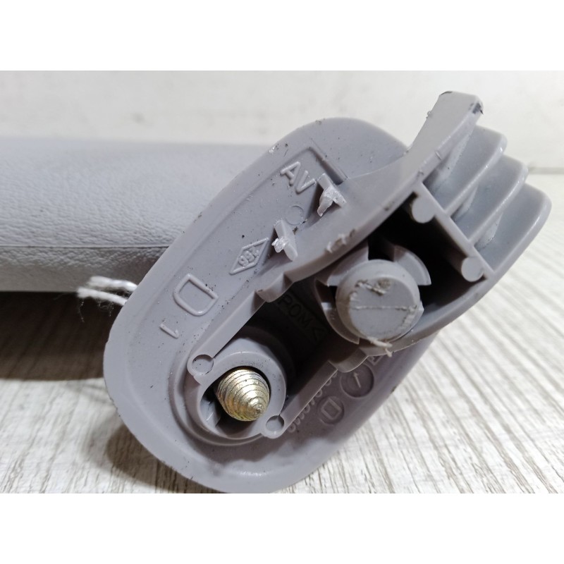 Recambio de parasol derecho para renault clio ii (bb_, cb_) 1.4 (b/cb0c, b/cb0s) referencia OEM IAM   