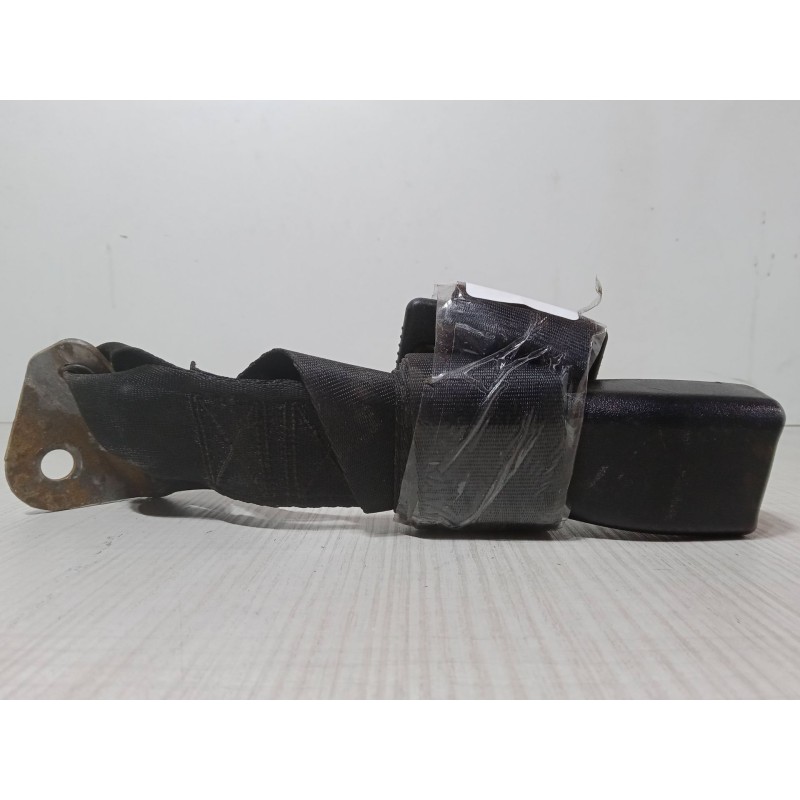 Recambio de anclaje cinturon trasero derecho para daewoo matiz (m100, m150) 0.8 referencia OEM IAM 529624  