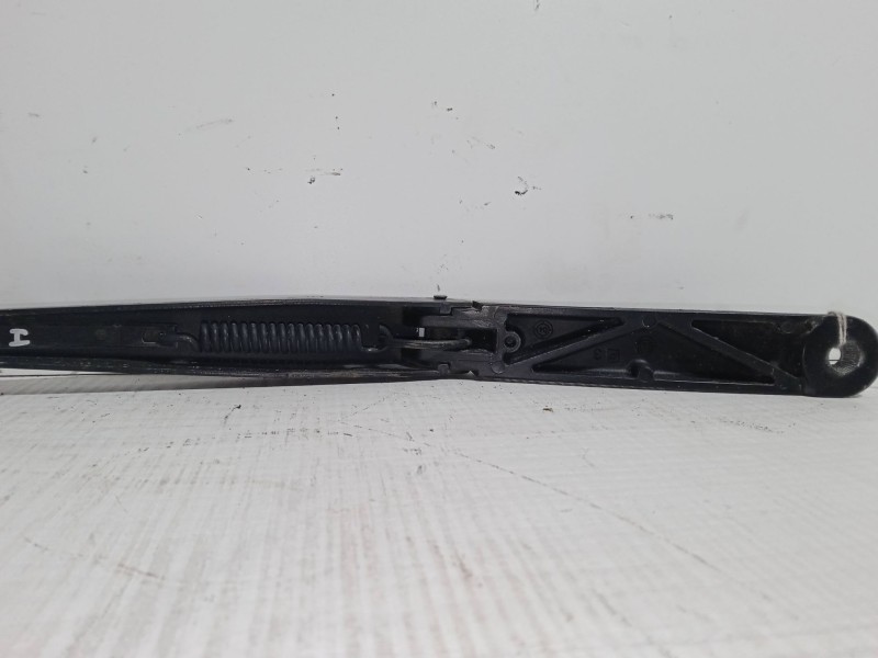 Recambio de brazo limpia delantero izquierdo para volkswagen golf v (1k1) 1.9 tdi referencia OEM IAM 1K1955409   Recambio de brazo limpia delantero izquierdo para volkswagen golf v (1k1) 1.9 tdi referencia OEM IAM 1K1955409