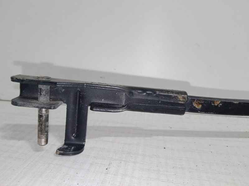 Recambio de brazo limpia delantero izquierdo para volkswagen golf v (1k1) 1.9 tdi referencia OEM IAM 1K1955409   Recambio de brazo limpia delantero izquierdo para volkswagen golf v (1k1) 1.9 tdi referencia OEM IAM 1K1955409