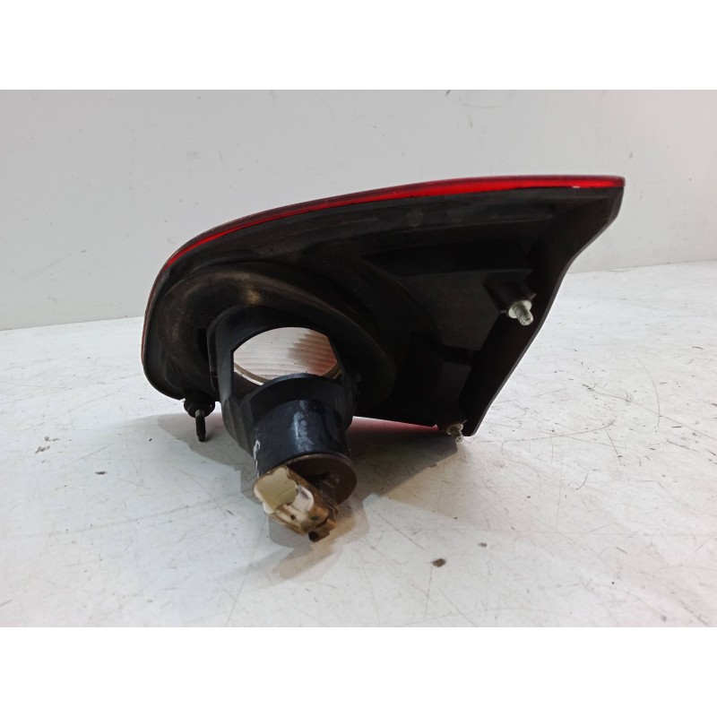 Recambio de piloto trasero porton izquierdo para nissan qashqai / qashqai +2 i (j10, nj10, jj10e) 2.0 referencia OEM IAM    Recambio de piloto trasero porton izquierdo para nissan qashqai / qashqai +2 i (j10, nj10, jj10e) 2.0 referencia OEM IAM