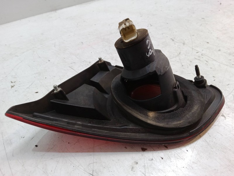 Recambio de piloto trasero porton izquierdo para nissan qashqai / qashqai +2 i (j10, nj10, jj10e) 2.0 referencia OEM IAM   