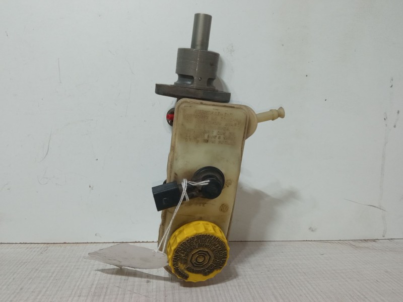 Recambio de bomba freno para volkswagen polo (6n2) 1.4 referencia OEM IAM 210255.99  