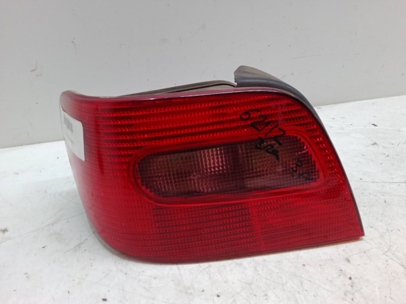 Recambio de piloto trasero izquierdo para citroën xsara coupé (n0) 1.6 16v referencia OEM IAM   