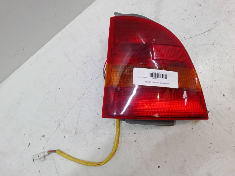 Recambio de piloto trasero izquierdo para toyota yaris (_p1_) 1.3 (ncp10_, scp12_) referencia OEM IAM   