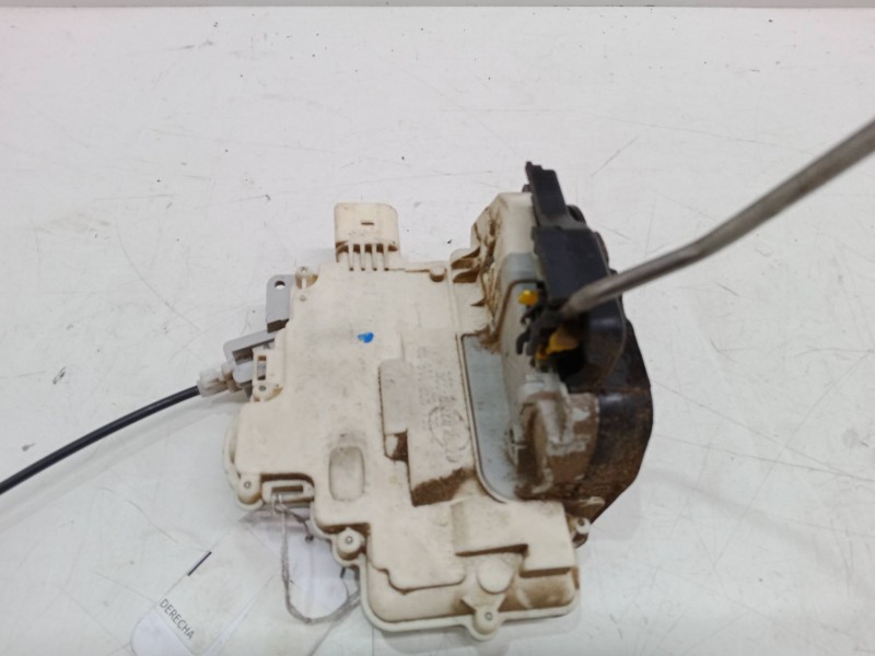 Recambio de cerradura puerta delantera derecha para audi a4 b7 descapotable (8he) 2.0 tdi referencia OEM IAM   
