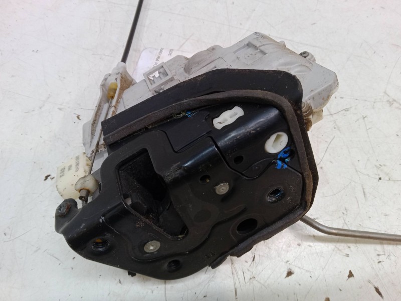 Recambio de cerradura puerta delantera derecha para audi a4 b7 descapotable (8he) 2.0 tdi referencia OEM IAM   