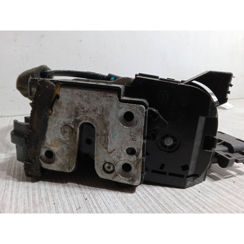 Recambio de cerradura puerta trasera derecha para renault fluence (l3_) 1.5 dci (l30d, l30l, l306, l33f, l33l, l33m, l33v, l33w) Recambio de cerradura puerta trasera derecha para renault fluence (l3_) 1.5 dci (l30d, l30l, l306, l33f, l33l, l33m, l33v, l33w)