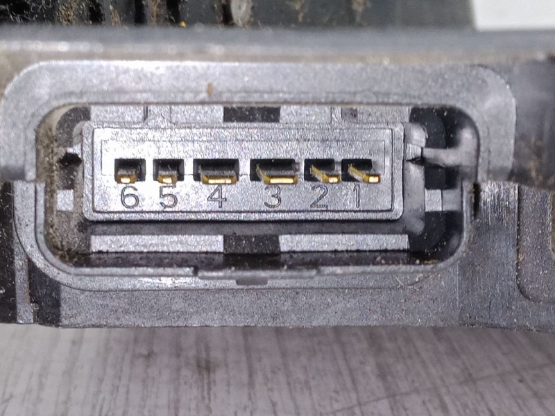 Recambio de cerradura puerta trasera derecha para renault fluence (l3_) 1.5 dci (l30d, l30l, l306, l33f, l33l, l33m, l33v, l33w) Recambio de cerradura puerta trasera derecha para renault fluence (l3_) 1.5 dci (l30d, l30l, l306, l33f, l33l, l33m, l33v, l33w)