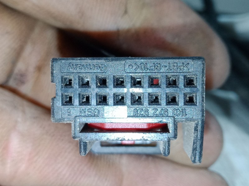 Recambio de retrovisor electrico izquierdo para skoda octavia ii combi (1z5) 1.6 tdi referencia OEM IAM   