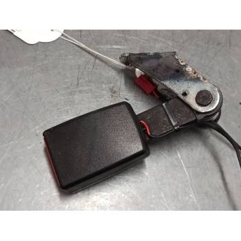 ANCLAJE CINTURON TRASERO DERECHO 7134042 