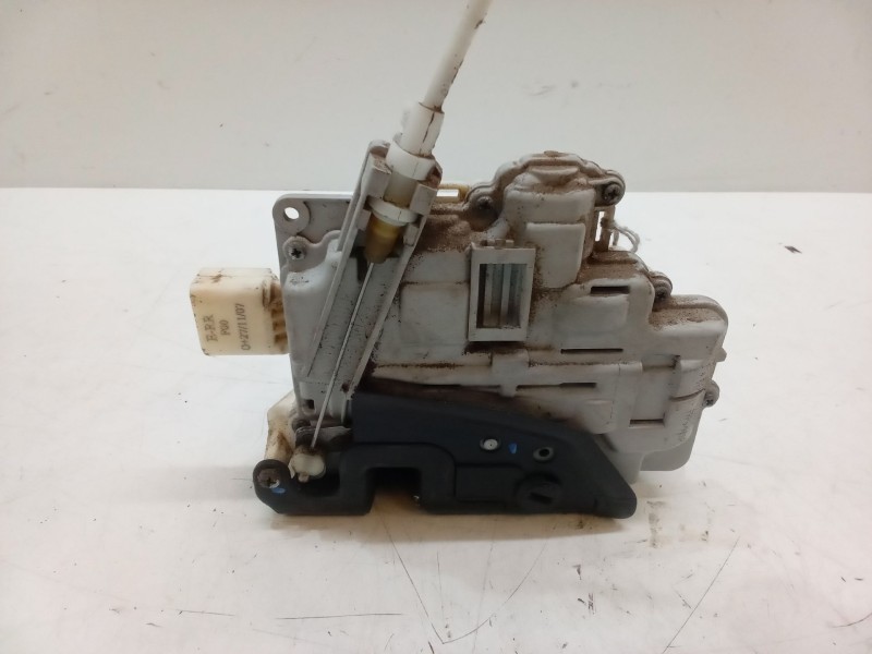 Recambio de cerradura puerta trasera derecha para audi a4 b7 descapotable (8he) 2.0 tdi referencia OEM IAM   