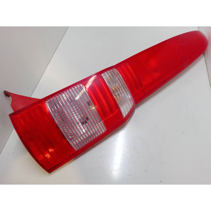 Recambio de piloto trasero derecho para fiat panda / panda classic (169_) 1.1 (169.axa1a) referencia OEM IAM 51705458  