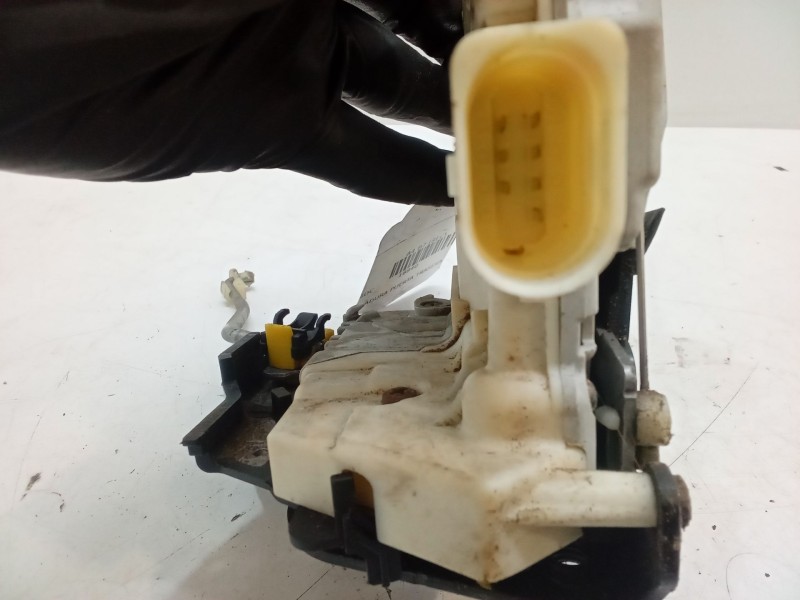 Recambio de cerradura puerta trasera derecha para audi a4 b7 descapotable (8he) 2.0 tdi referencia OEM IAM   