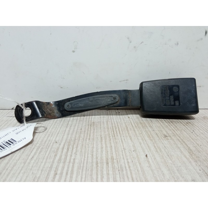 Recambio de anclaje cinturon delantero derecho para nissan almera ii hatchback (n16) 2.2 di referencia OEM IAM 6Q0857756  