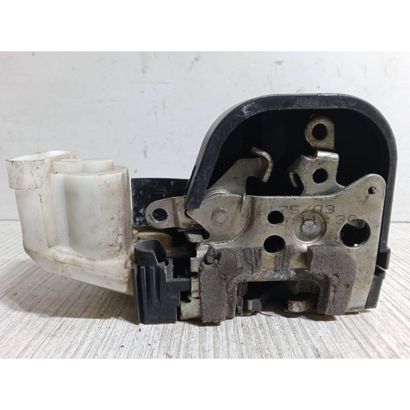 Recambio de cerradura puerta delantera derecha para alfa romeo 147 (937_) 1.6 16v t.spark eco (937.axa1a, 937.bxa1a) referencia 