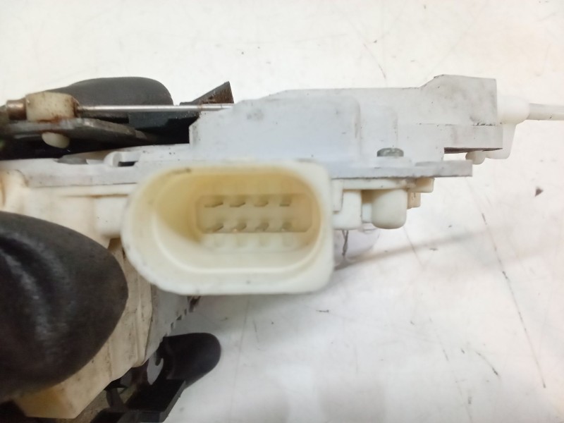 Recambio de cerradura puerta trasera izquierda para audi a4 b7 descapotable (8he) 2.0 tdi referencia OEM IAM   