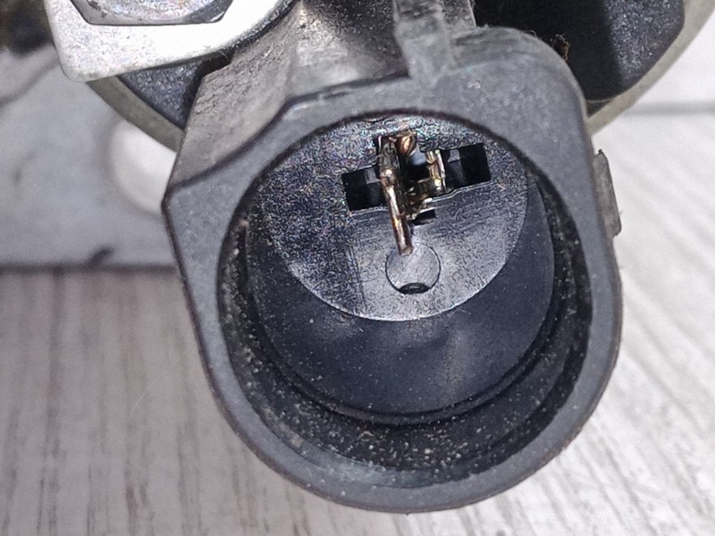 Recambio de motor arranque para volkswagen polo (9n_, 9a_) 1.4 tdi referencia OEM IAM 0986020300  