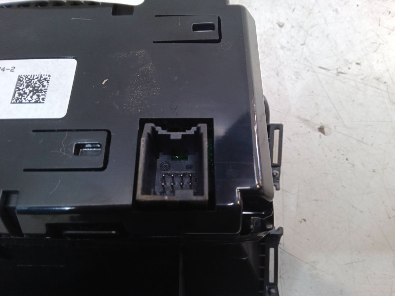 Recambio de pantalla interior reloj para opel astra j (p10) 1.6 (68) referencia OEM IAM 13267984  565412769