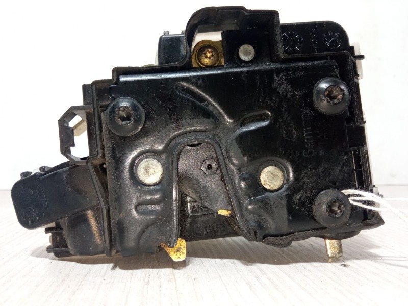 Recambio de cerradura puerta trasera derecha para volkswagen polo (6n2) 1.4 referencia OEM IAM ZSB6N4839016C 1HM 862 154A 