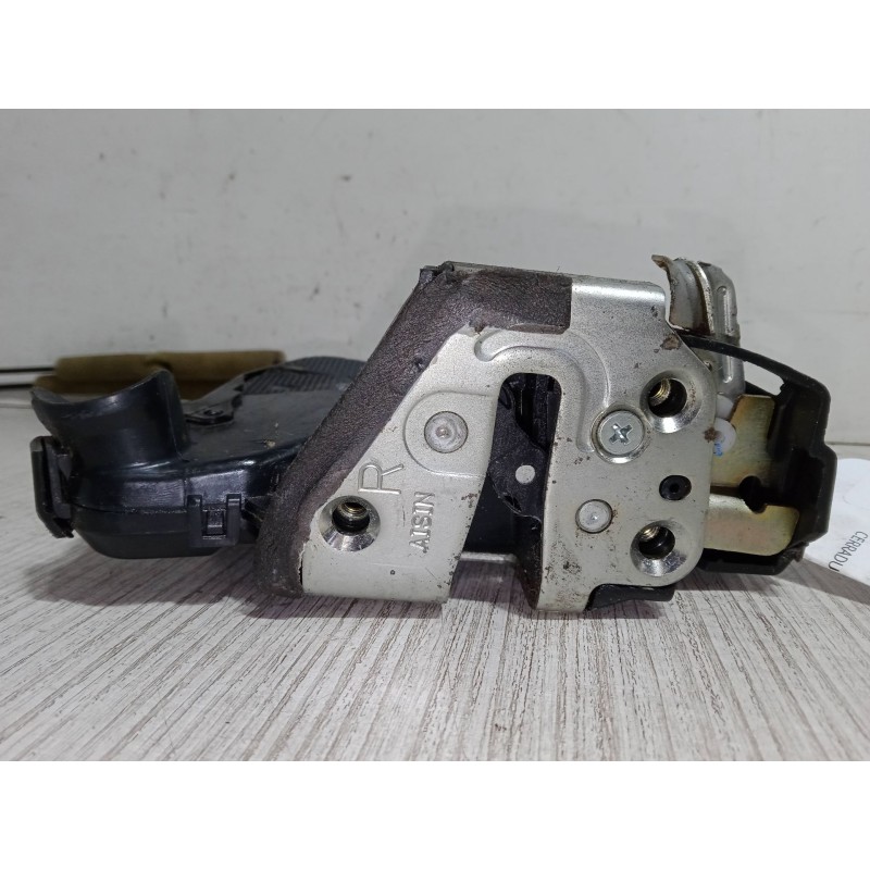 Recambio de cerradura puerta delantera derecha para toyota corolla (_e12_) 1.6 vvt-i (zze121_) referencia OEM IAM   