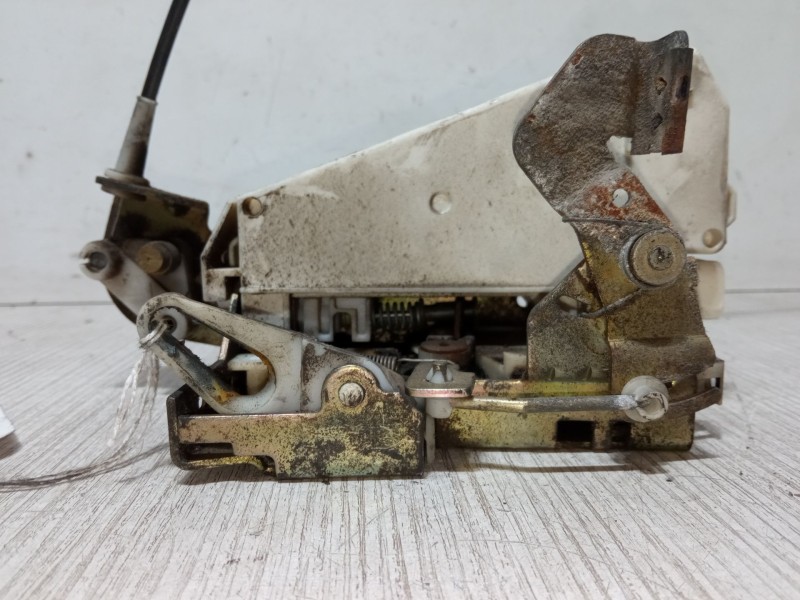 Recambio de cerradura puerta delantera izquierda para ford escort v descapotable (all) 1.4 i referencia OEM IAM   