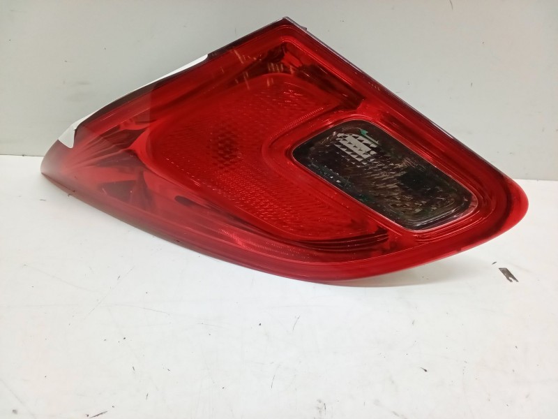 Recambio de piloto trasero porton derecho para opel astra j (p10) 1.6 (68) referencia OEM IAM   