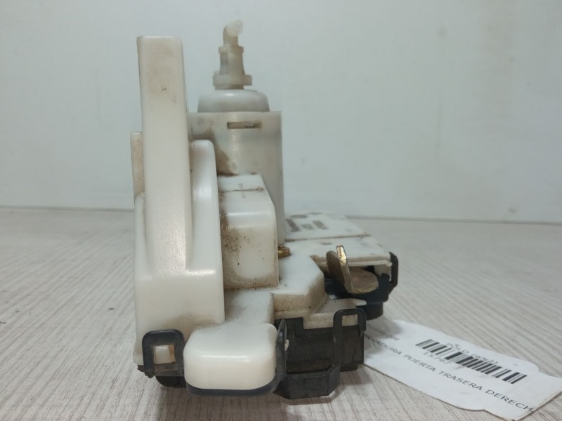 Recambio de cerradura puerta trasera derecha para volkswagen polo (6n2) 1.4 referencia OEM IAM ZSB6N4839016C 1HM 862 154A 