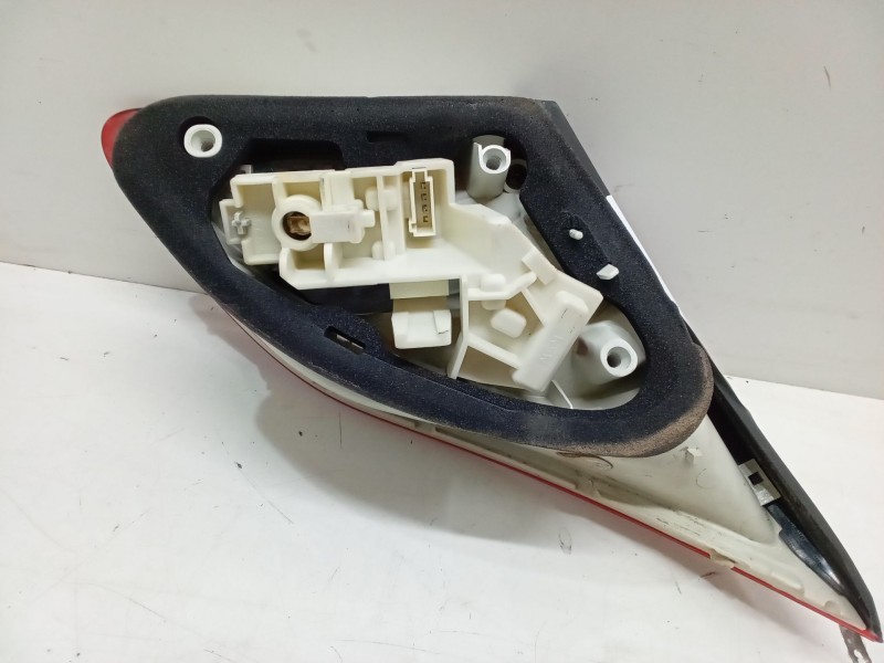 Recambio de piloto trasero porton derecho para opel astra j (p10) 1.6 (68) referencia OEM IAM   