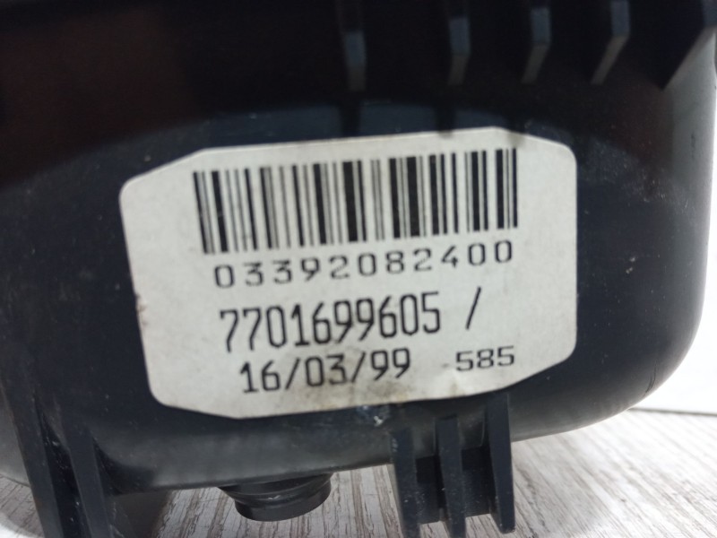 Recambio de mando elevalunas trasero izquierdo para renault laguna i (b56_, 556_) 2.0 referencia OEM IAM 7701699605  