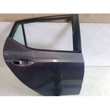 PUERTA TRASERA DERECHA 77004B9010 