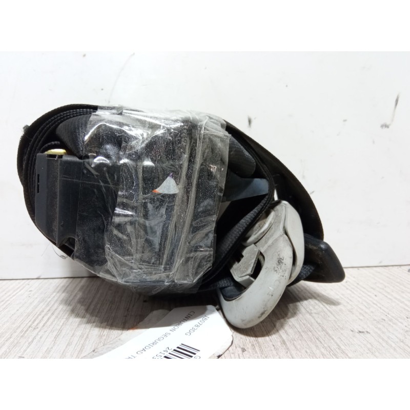 Recambio de cinturon seguridad trasero izquierdo para volkswagen golf iv (1j1) 1.6 referencia OEM IAM   