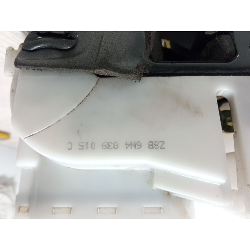 Recambio de cerradura puerta trasera izquierda para volkswagen polo (6n2) 1.4 referencia OEM IAM ZSB6N4839015C  