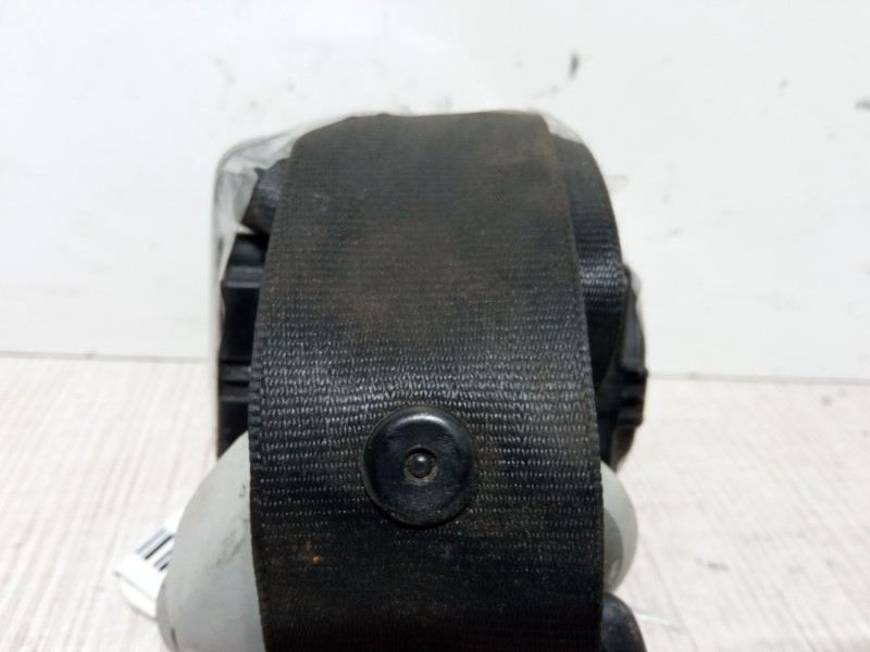 Recambio de cinturon seguridad trasero izquierdo para volkswagen golf iv (1j1) 1.6 referencia OEM IAM   