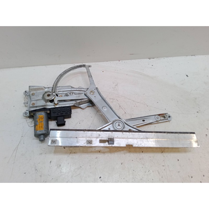 Recambio de elevalunas delantero izquierdo para opel astra g hatchback (t98) 1.6 16v (f08, f48) referencia OEM IAM   