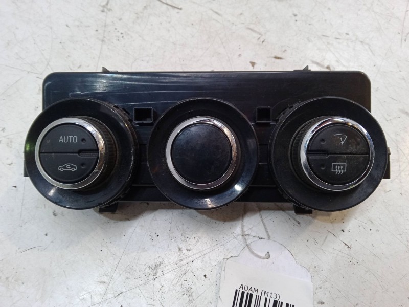 Recambio de mando climatizador para opel adam (m13) 1.4 referencia OEM IAM 13363975  371161000