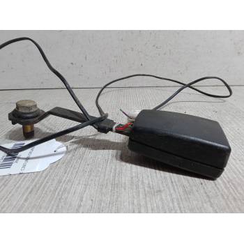 ANCLAJE CINTURON DELANTERO DERECHO 