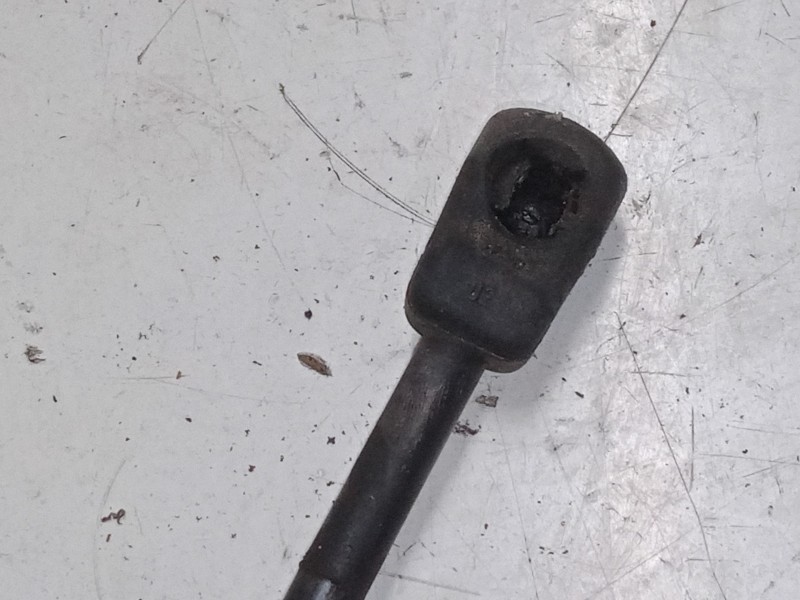 Recambio de amortiguadores capo para saab 9-3 (ys3f, e79, d79, d75) 1.9 tid referencia OEM IAM   