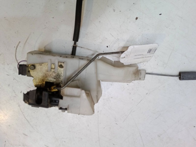 Recambio de cerradura puerta delantera izquierda para renault clio ii (bb_, cb_) 1.4 (b/cb0c, b/cb0s) referencia OEM IAM   
