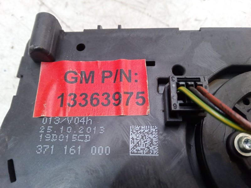 Recambio de mando climatizador para opel adam (m13) 1.4 referencia OEM IAM 13363975  371161000