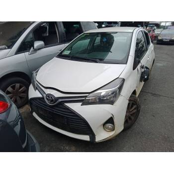 TOYOTA YARIS (_P13_)