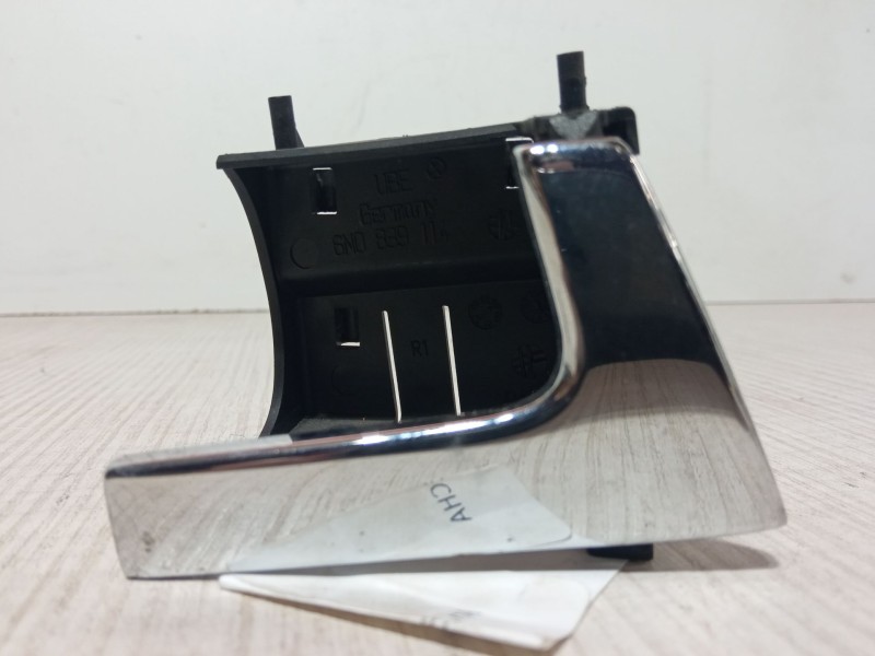 Recambio de maneta interior puerta trasera derecha para volkswagen polo (6n2) 1.4 referencia OEM IAM 6N0839114  