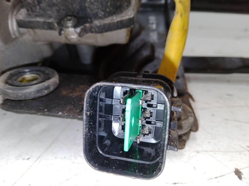 Recambio de motor limpia delantero para hyundai getz (tb) 1.5 crdi gls referencia OEM IAM 981001C100  