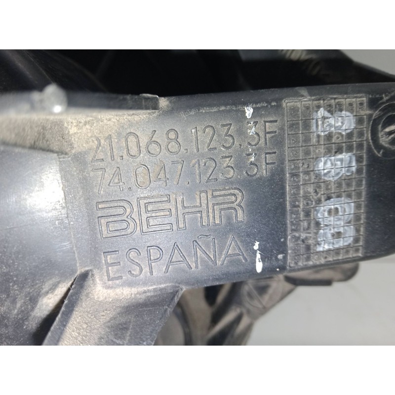 Recambio de motor calefaccion para ford mondeo iii (b5y) 2.0 16v referencia OEM IAM 21.068.123.3F.74.047.123.3F  