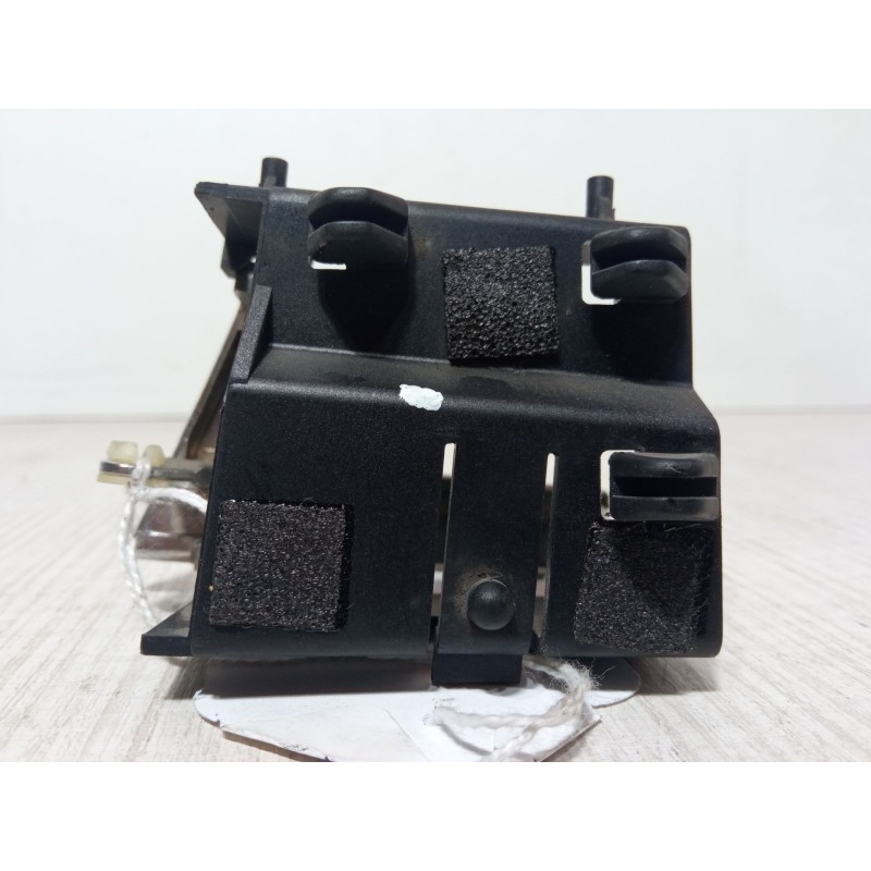 Recambio de maneta interior puerta trasera derecha para volkswagen polo (6n2) 1.4 referencia OEM IAM 6N0839114  