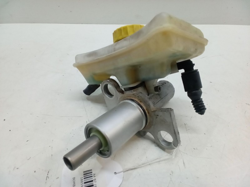 Recambio de bomba freno para audi a4 b7 descapotable (8he) 2.0 tdi referencia OEM IAM 8E0611301G  