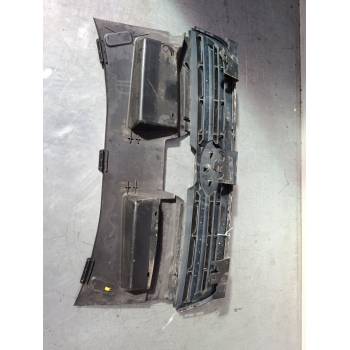 PARAGOLPES DELANTERO 