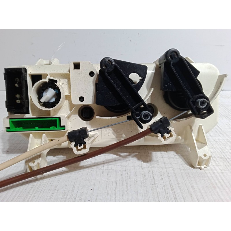 Recambio de mando calefaccion / a/a para renault clio ii (bb_, cb_) 1.4 16v (b/cb0p, bb13) referencia OEM IAM VST654982E  692700