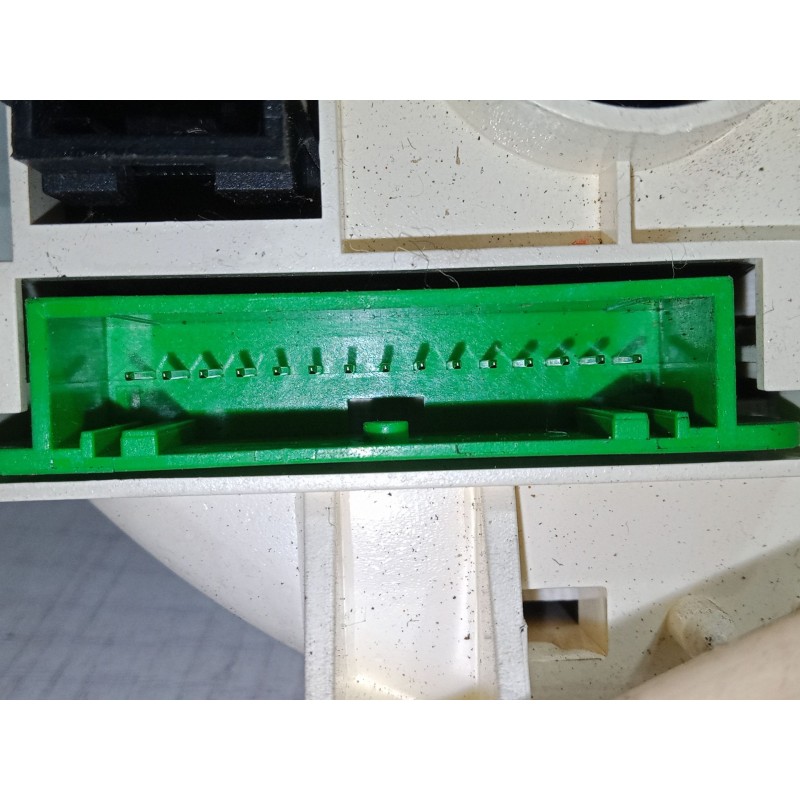 Recambio de mando calefaccion / a/a para renault clio ii (bb_, cb_) 1.4 16v (b/cb0p, bb13) referencia OEM IAM VST654982E  692700